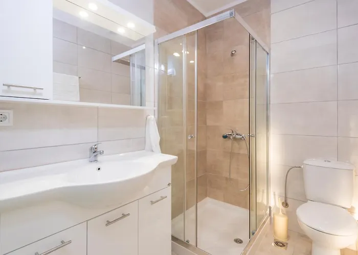 Traditional Stergia * Pylion